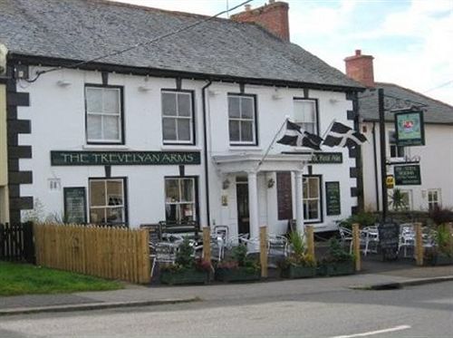 The Trevelyan Arms Hotel Penzance Exterior photo